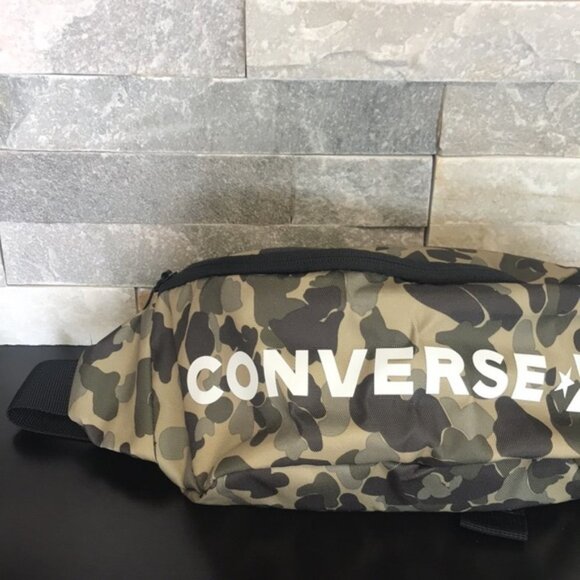 Converse Wordmark Crossbody Bag - Picture 3 of 6